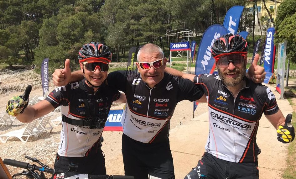 30740364_10214474170666759_1000312859789361152_n